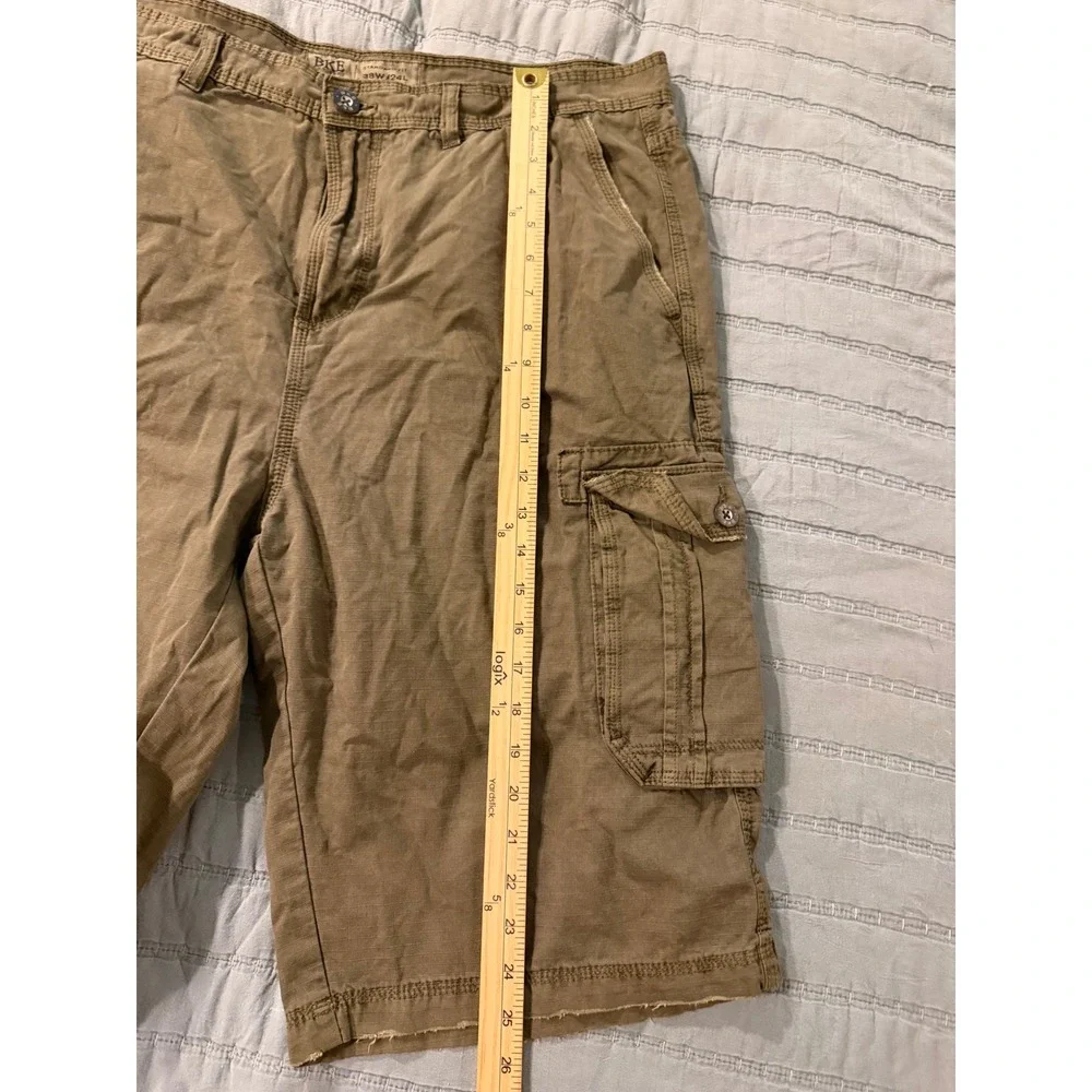 BKE Byron Mens Olive Green Cargo Shorts StandardFit Size 38 Cotton Ripstop B6771